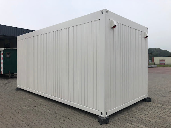 CONTENEDOR DE OFICINA 6 X 3 M CON DOS VENTANAS LATERALES