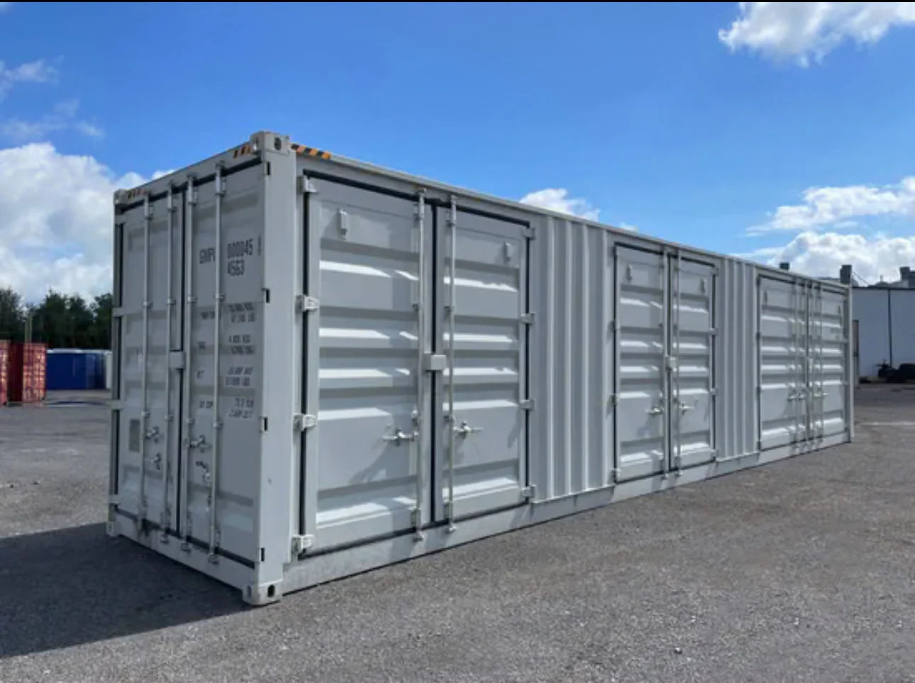 CONTENEDOR MARITIMO DE 40 PIES CON 3 PUERTAS LATERALES